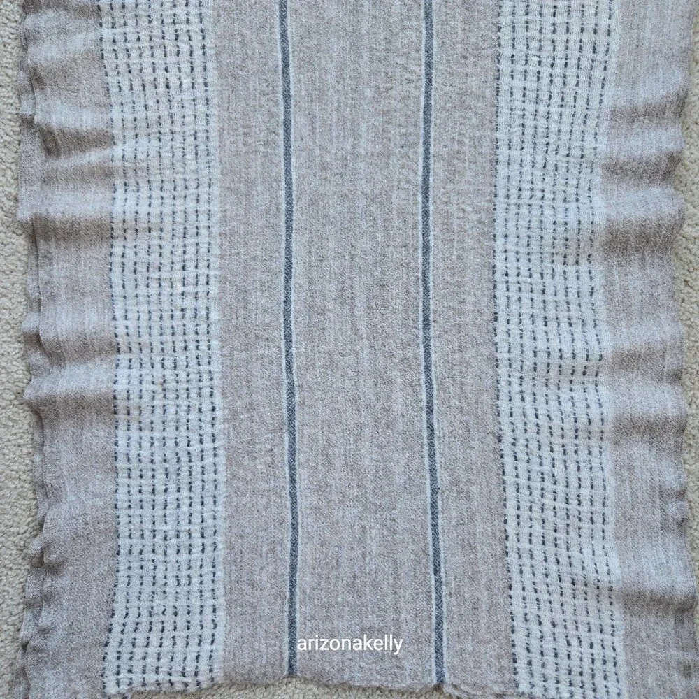 Laraib Cashmere Woven Scarf Natural Earthy Made in Nepal - Picture 4 of 16